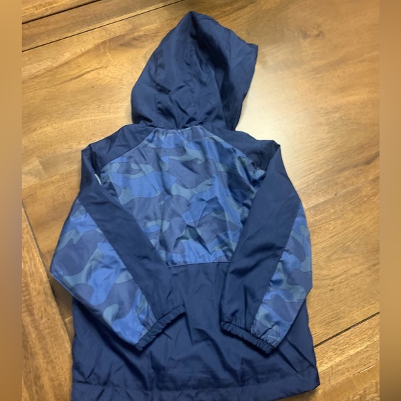 Oshkosh Blue Boys Light weight navy jacket with hood - Picture 6 of 7